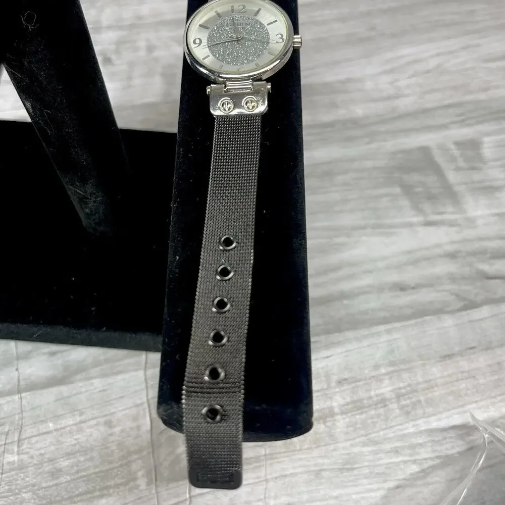 Gruen Wrist Watch Silver Dial Black Mesh Band Glitter 90s Womens Classic Dress